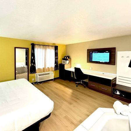 Quality Inn & Suites Willows Buitenkant foto